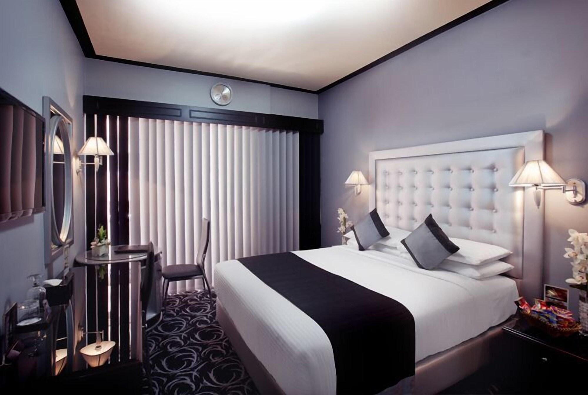 Broadway Hotel Дубай Екстериор снимка