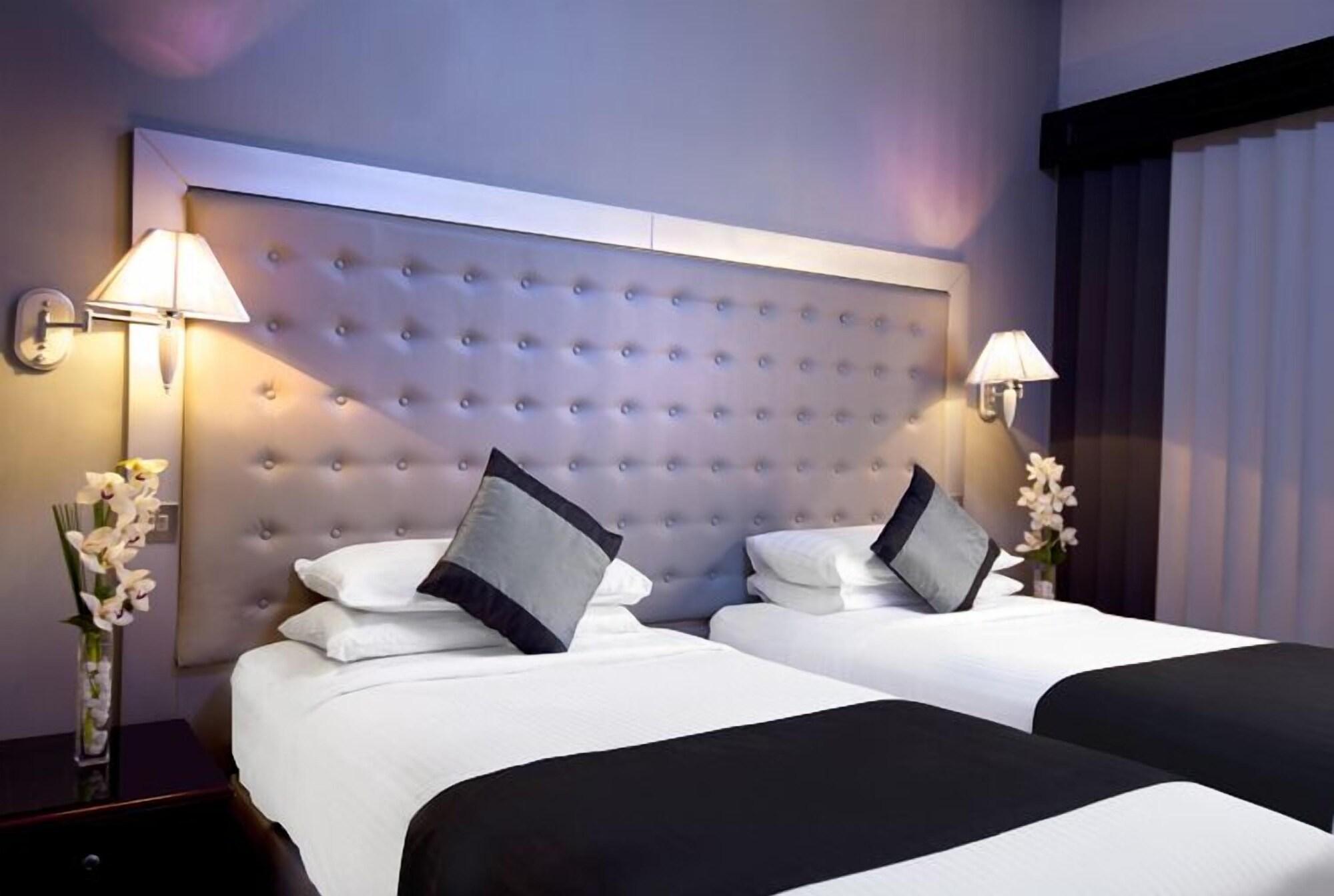 Broadway Hotel Дубай Екстериор снимка