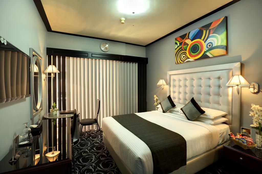 Broadway Hotel Дубай Екстериор снимка